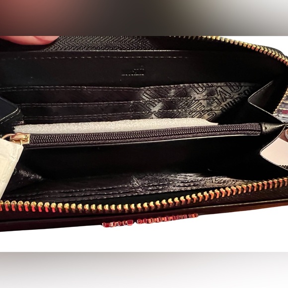 Love Moschino NWT Black Gold Studded Heart Quilted Portafogli Pu Nero Wallet - Picture 4 of 9